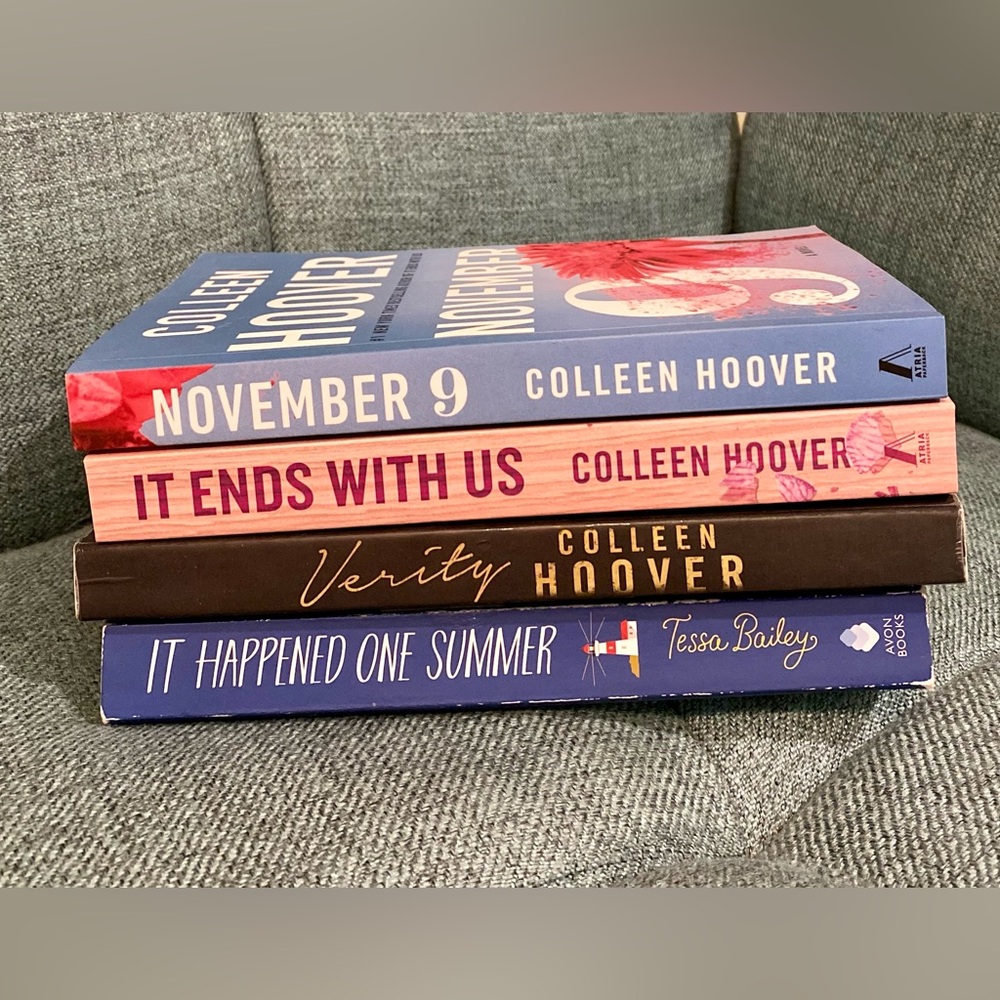 Colleen Hoover and Tessa Bailey Paperback Book Set - Picture 1 of 10